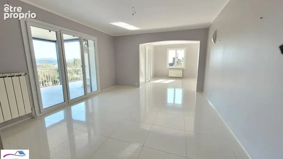 Maison 217 m² à Mandelieu-La-Napoule  - photo 5