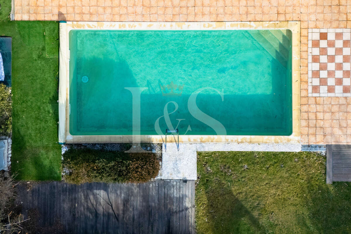 Maison à BUIS-LES-BARONNIES