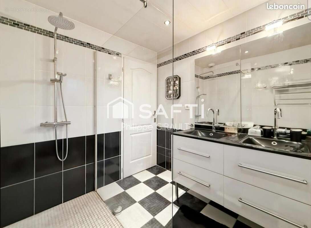 Photo 5 - Maison à LUYNES