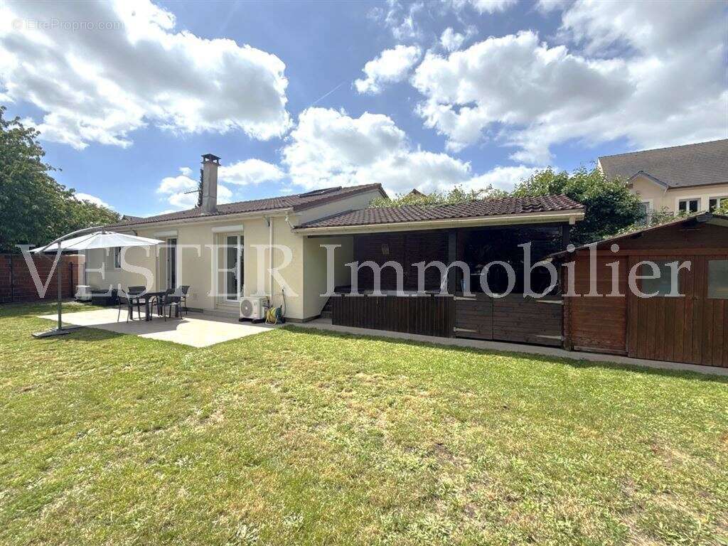 Maison à HOUILLES