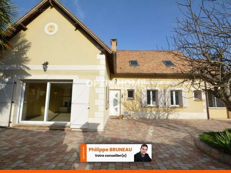 Maison à BONNIERES-SUR-SEINE