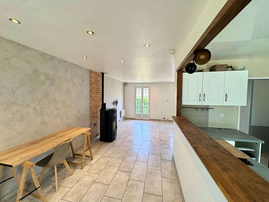 Belle maison familiale - 140m² - Sans travaux - photo 5