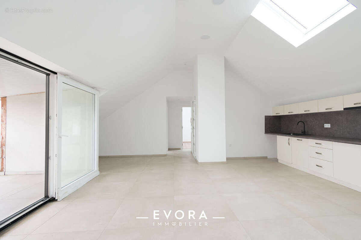 Appartement à VITRY-SUR-ORNE