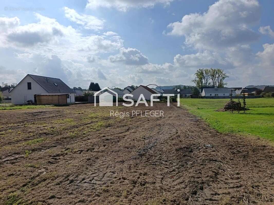 Photo 2 - Terrain à JONCHEREY