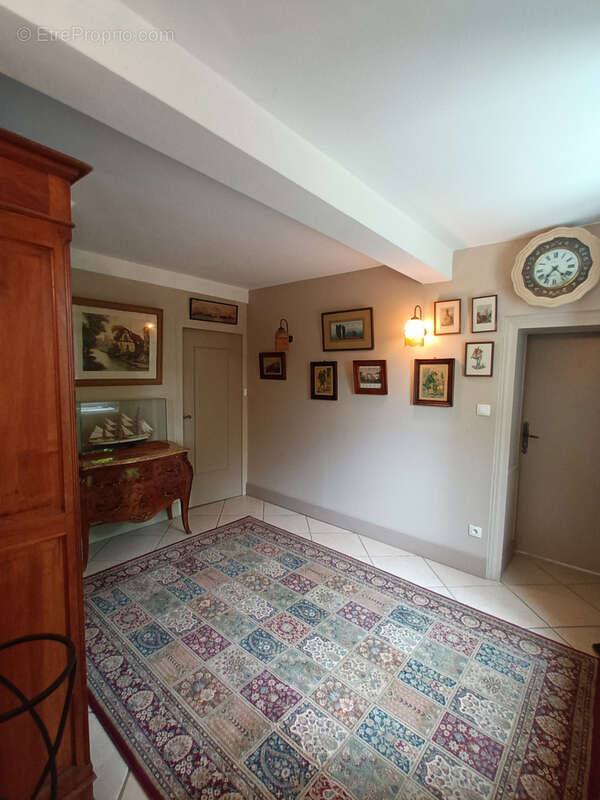 Maison à VEYRINS-THUELLIN