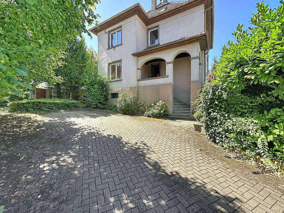 Maison de Maître de 141 m2 quartier du Haut Barr - photo 2