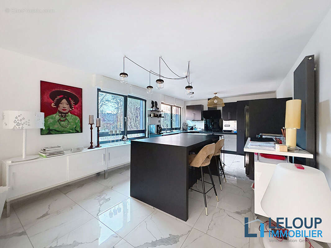 Maison à MONT-SAINT-AIGNAN