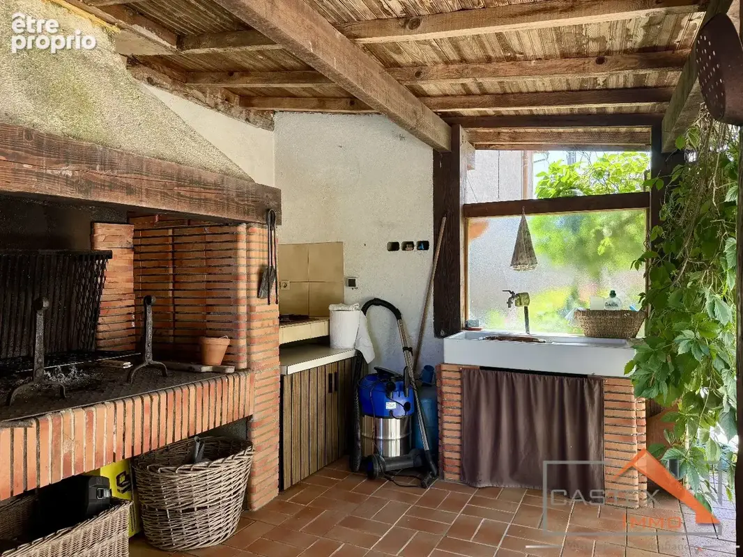Maison commingeoise rénovée avec jardin, piscine et grand espace de vie de 58 m² - photo 3