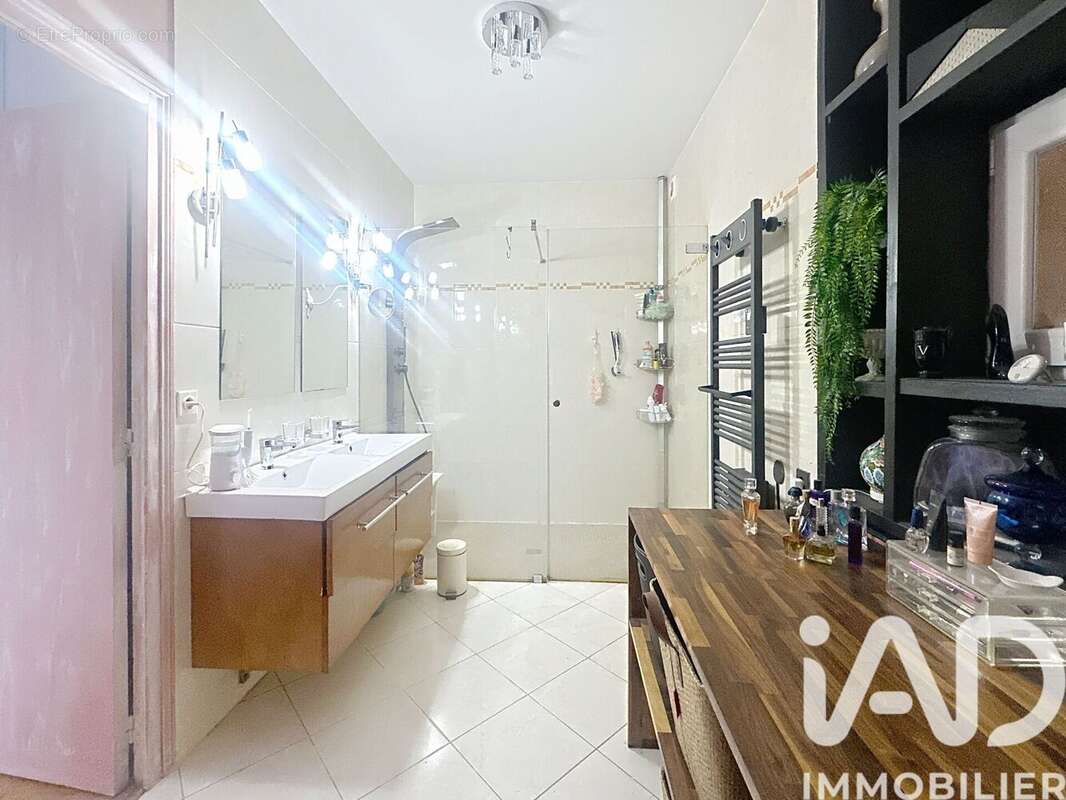 Photo 9 - Maison à CAZAUBON