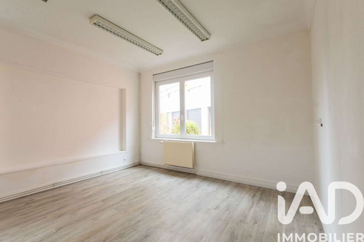 Maison 105 m² à Armentieres  - photo 2