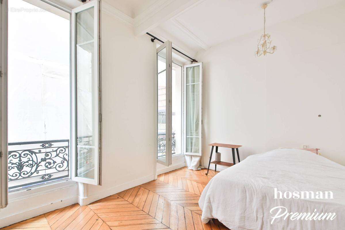 Appartement à PARIS-3E