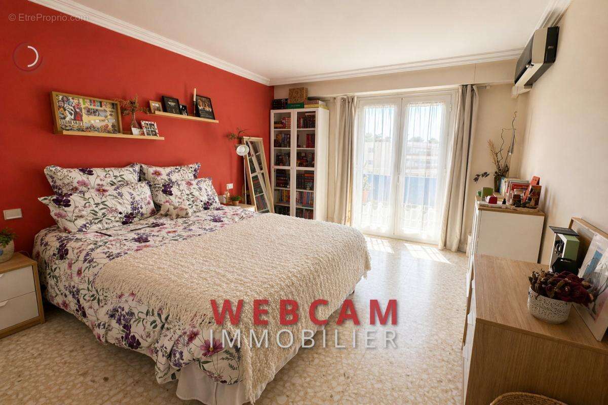 Appartement à LE CANNET