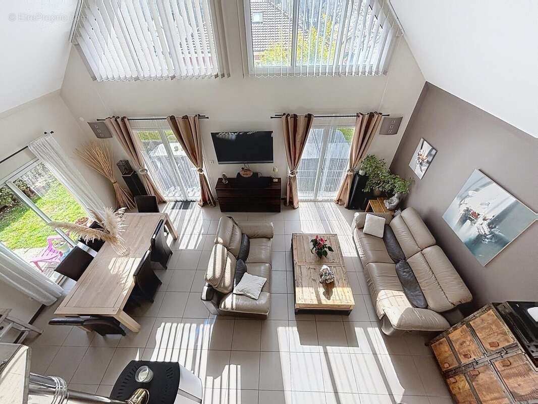 Maison à CHATEAUFORT