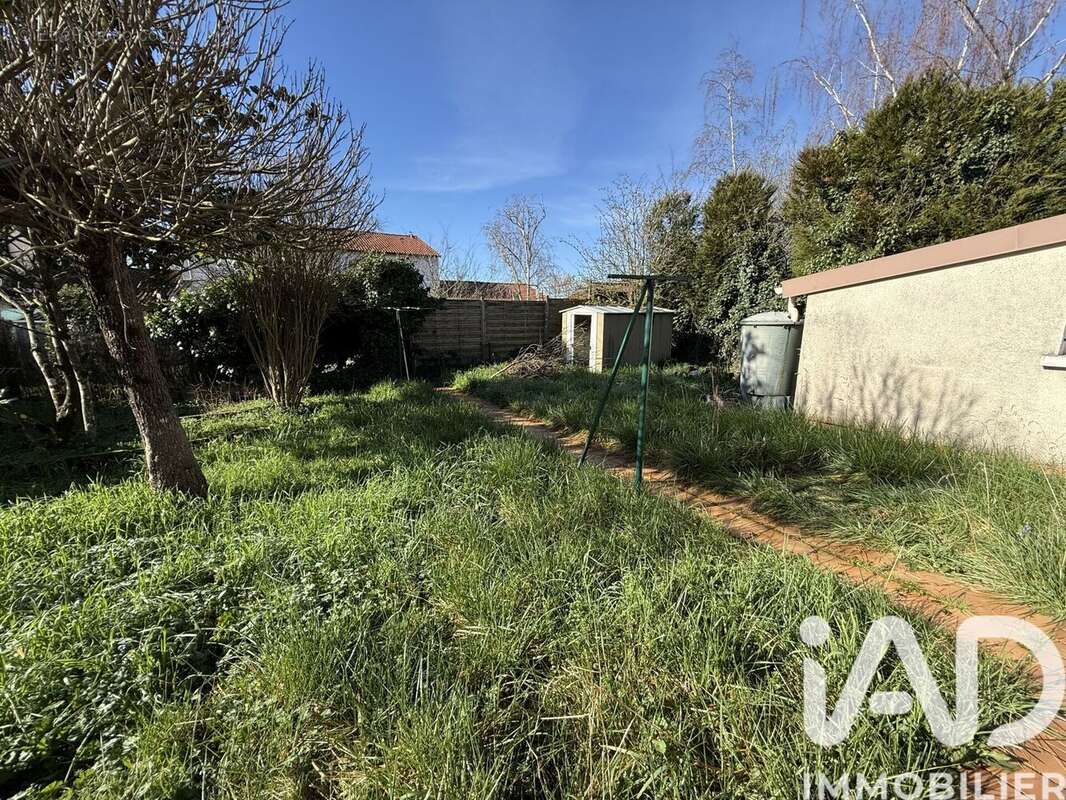 Photo 3 - Maison à POITIERS