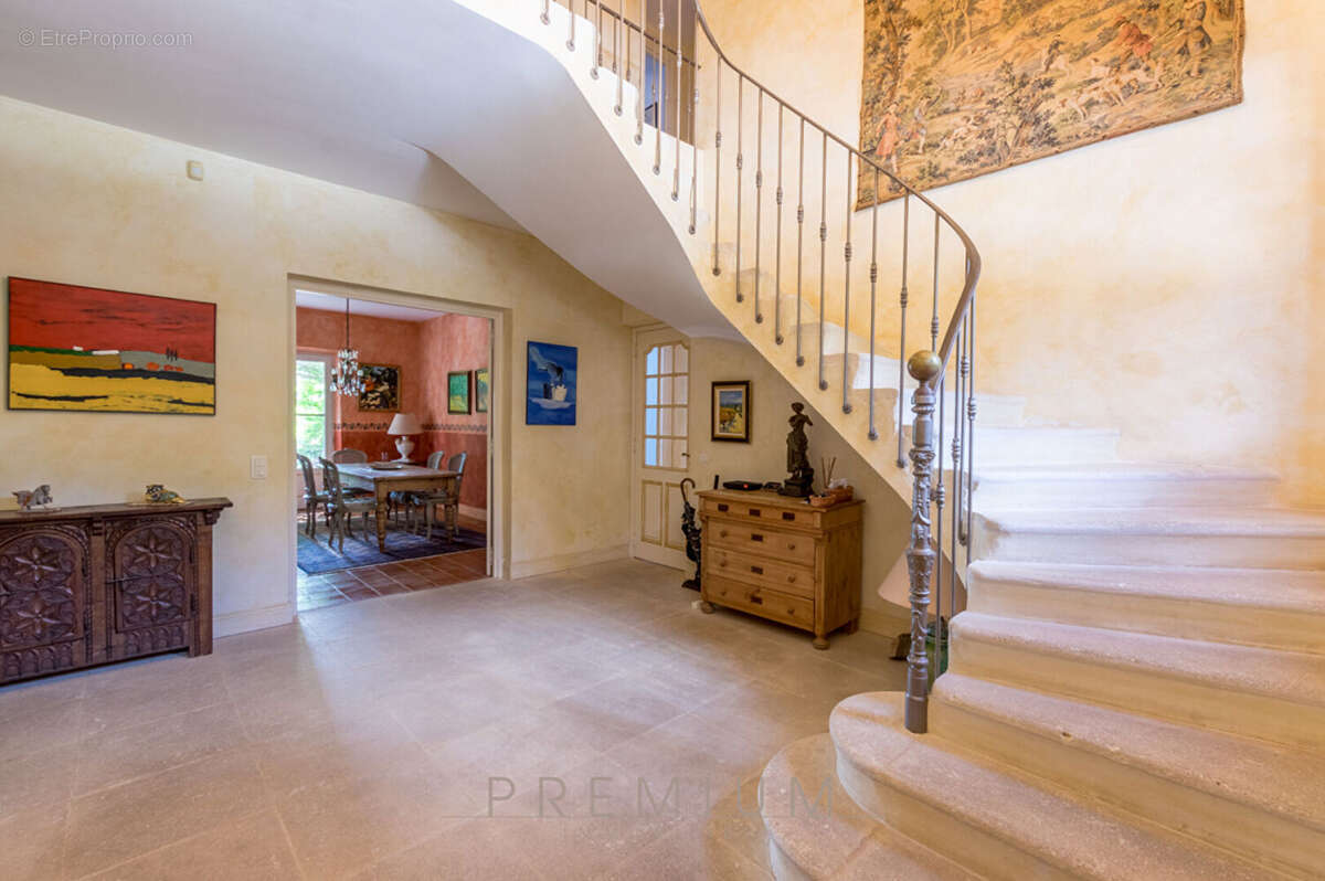 Maison à CAZEVIEILLE