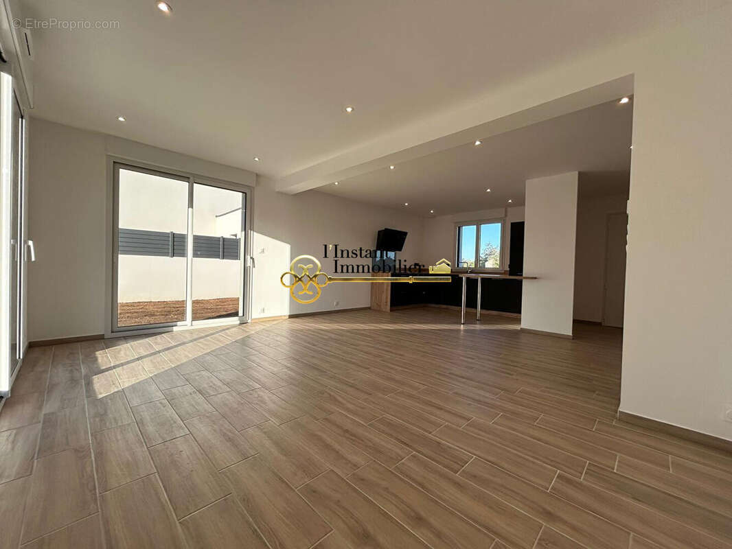 Maison à KERSAINT-PLABENNEC