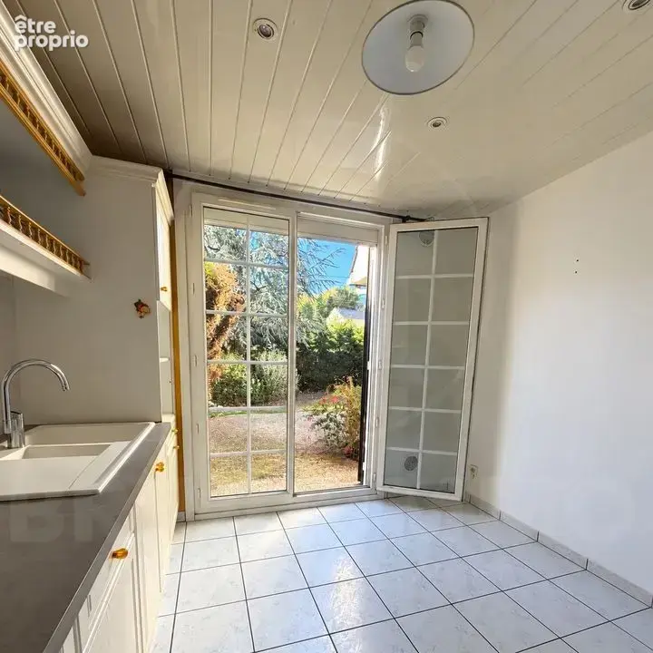 Maison familiale de 4 chambres - quartier port sud à breuillet - photo 23