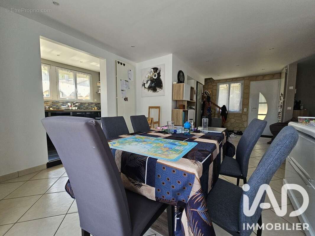 Photo 2 - Maison à MERY-SUR-OISE
