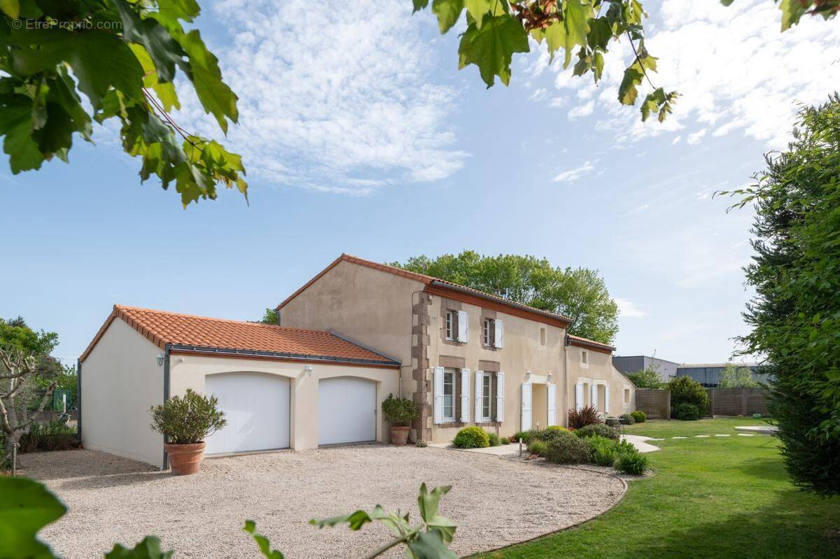 Maison à BEAUPREAU