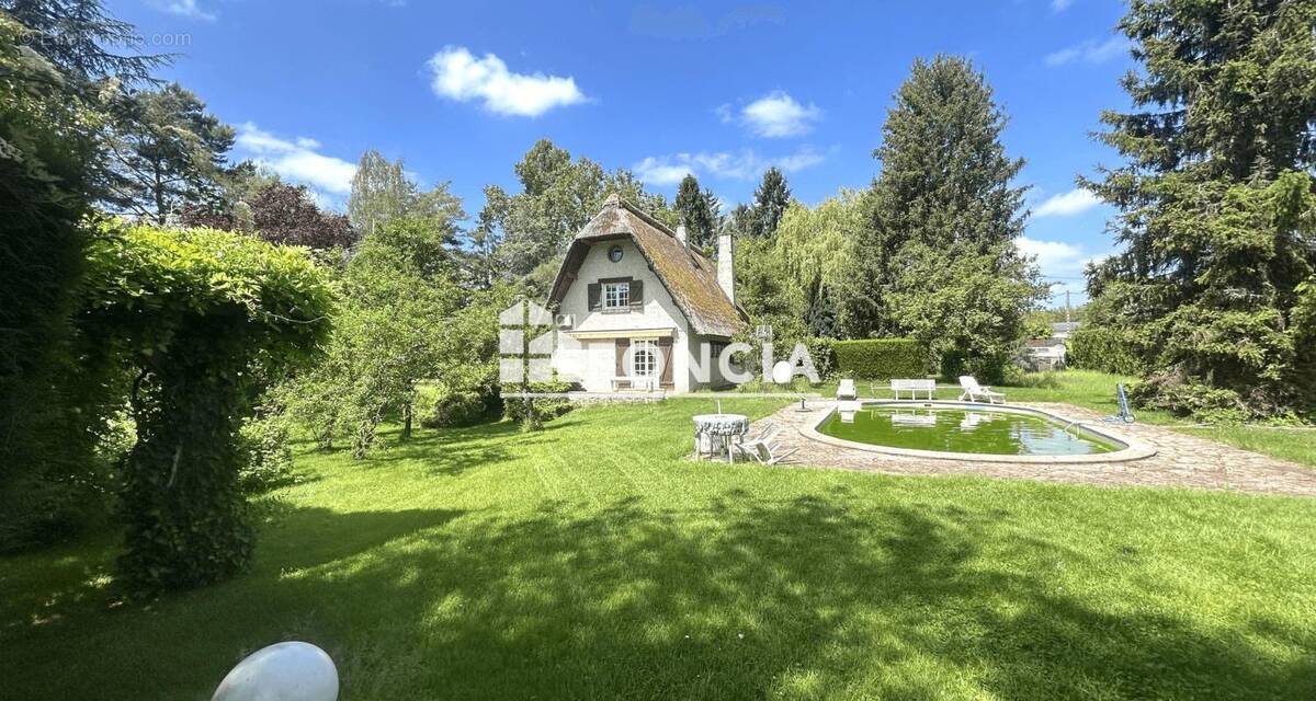 Maison à FAY-AUX-LOGES