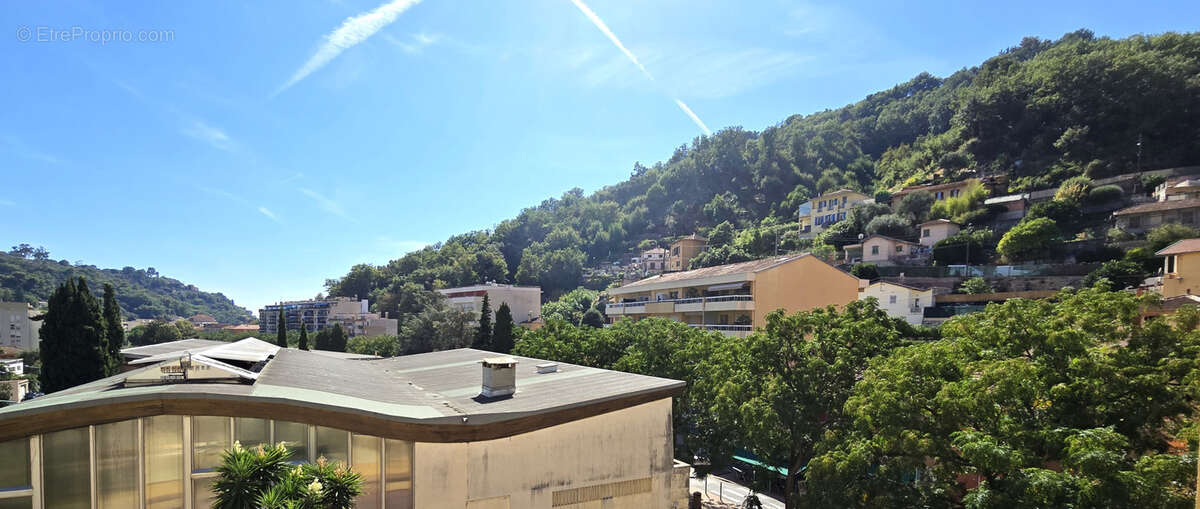 Appartement à MENTON