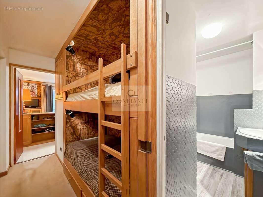 Appartement à SAINT-ETIENNE-DE-TINEE