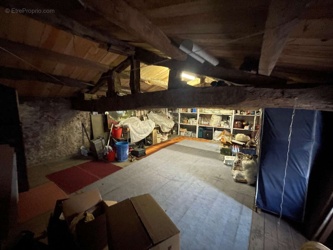 Maison à SAINT-AMANS-SOULT