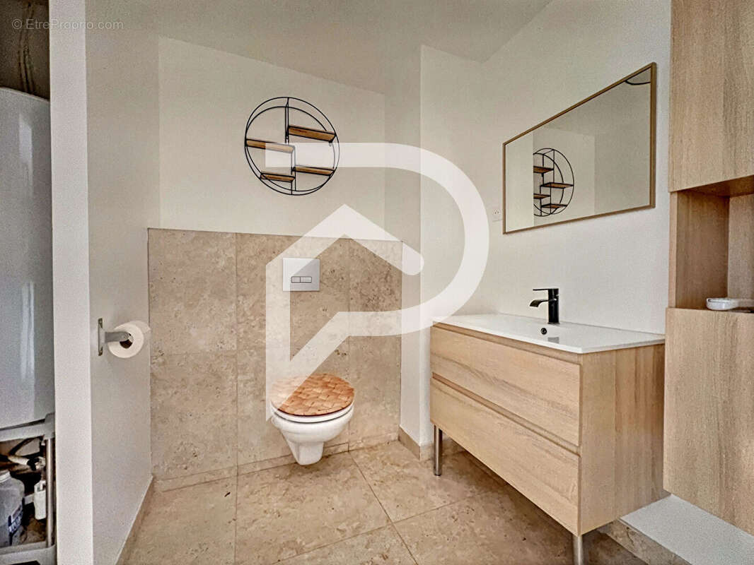 Maison à COURMELLES