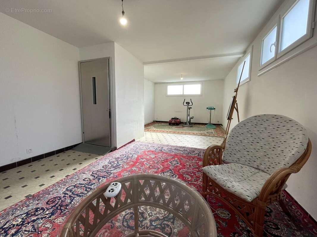 Maison à SAINTE-LIVRADE-SUR-LOT