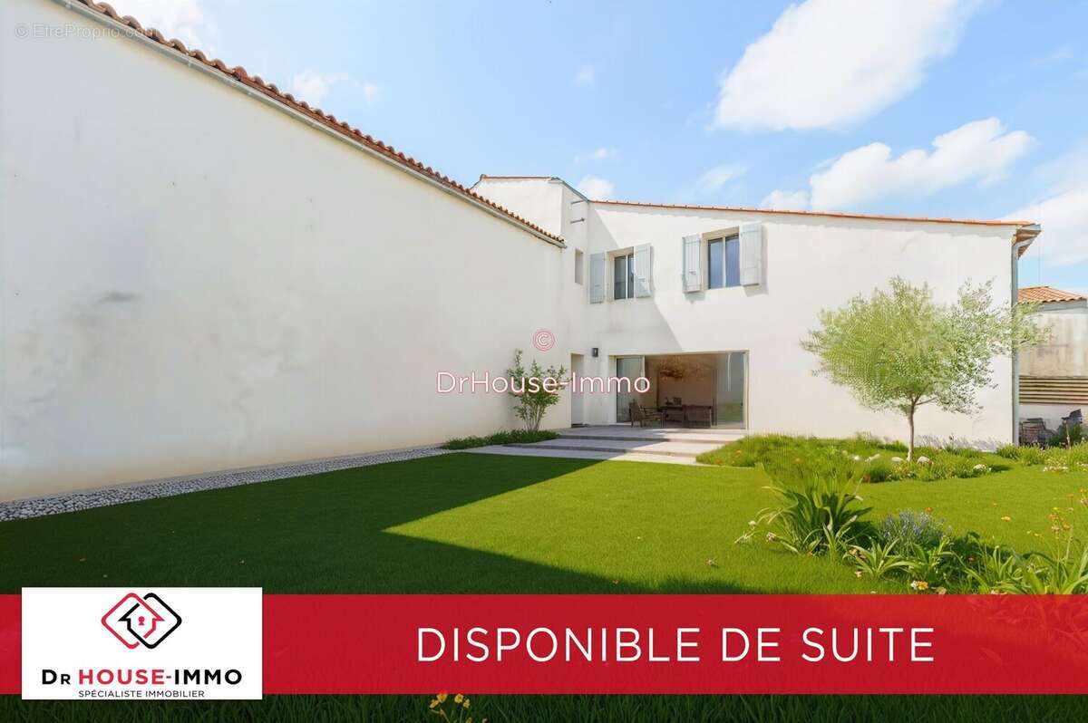 Maison à SAINTE-SOULLE