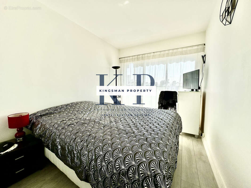 Appartement à PARIS-10E