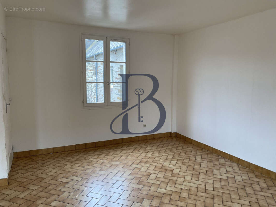Maison 5 pièces 83 m² à vendre à Beauchamps (50320) - photo 2