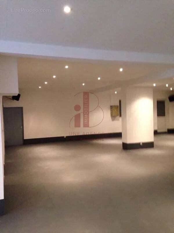 Commerce à BOURRON-MARLOTTE