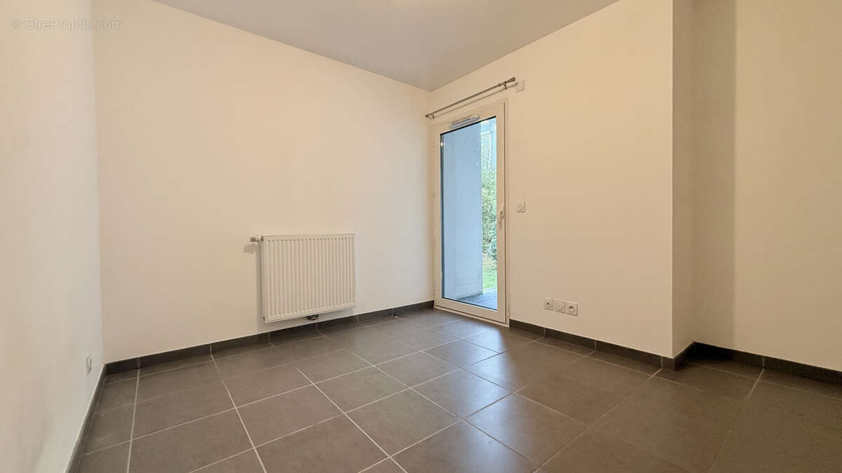 À Mérignac, appartement à vendre avec LA BOUTIQUE DU PATRIMOINE - photo 9