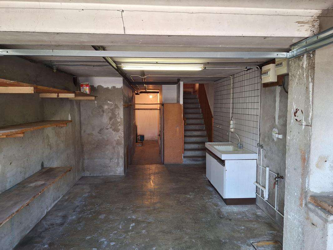 Maison à MONTFAUCON