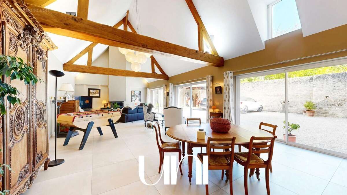Maison à CREULLY