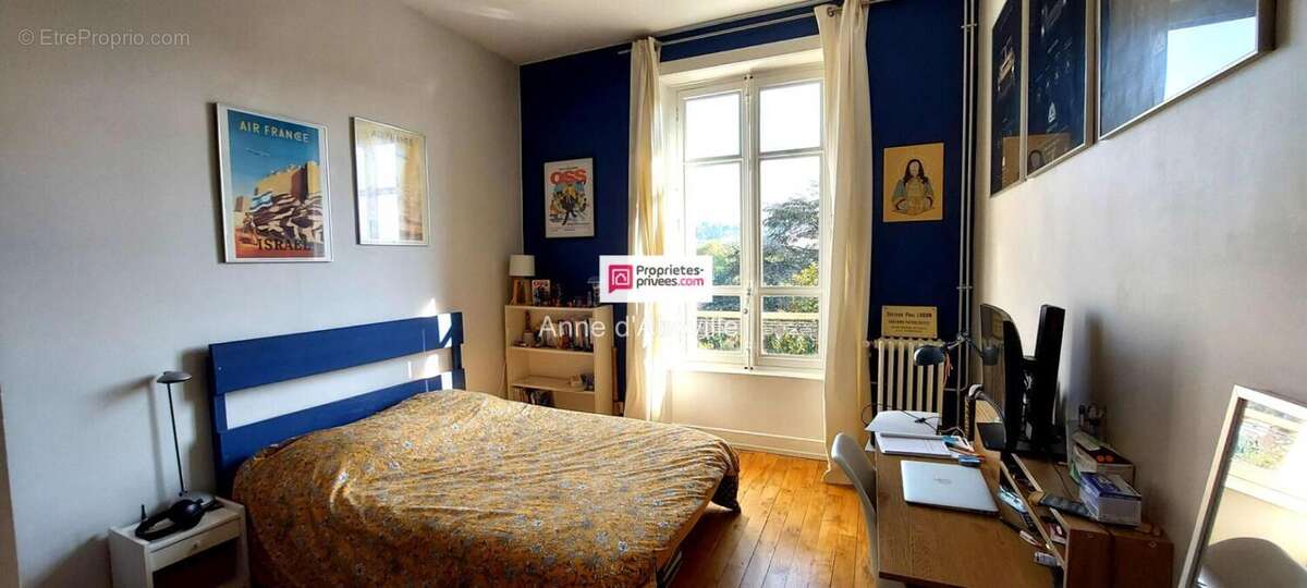 Maison à TASSIN-LA-DEMI-LUNE