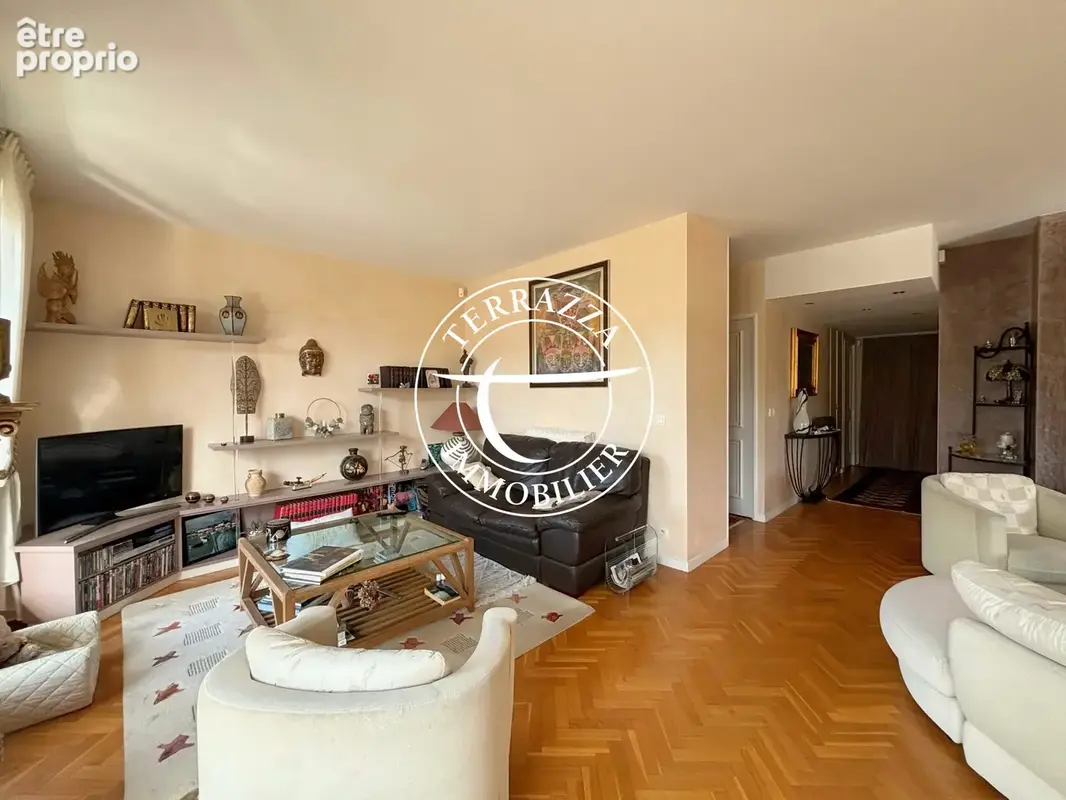 Appartement 5 pièces 134 m² à vendre à Marly-Le-Roi (78160) - photo 4