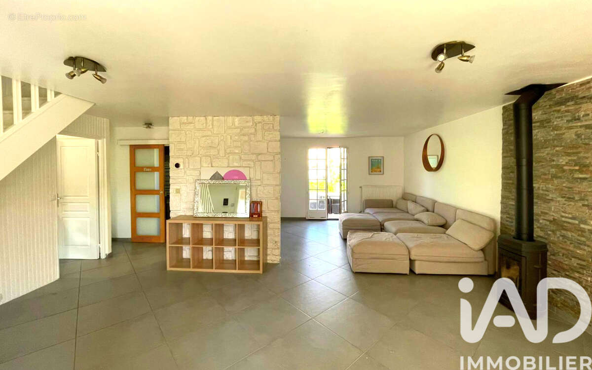 Photo 2 - Maison à LISSES
