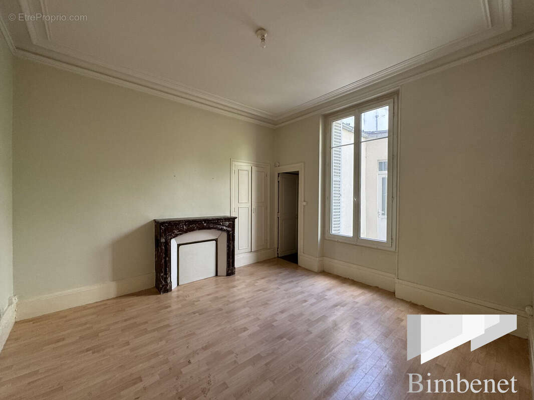 T2 rdc - Appartement à ORLEANS