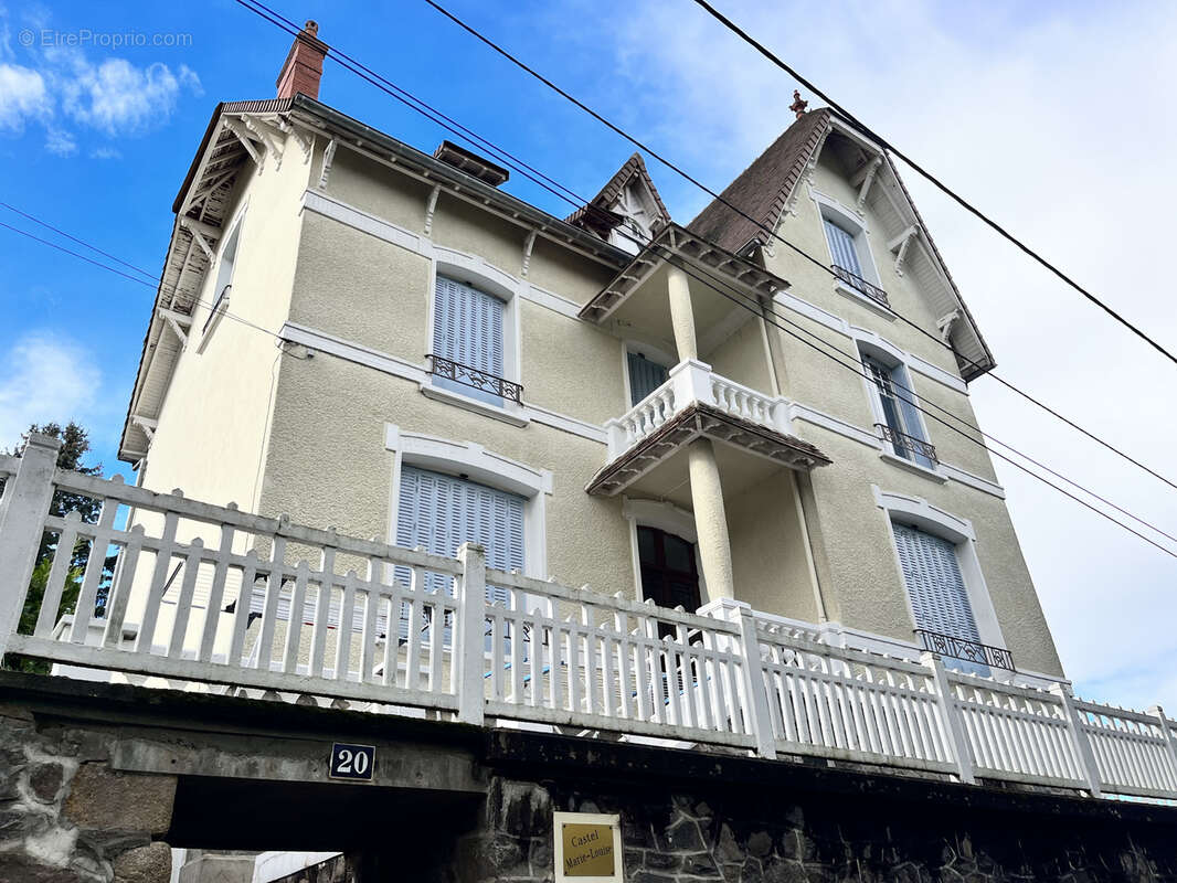 Maison à NERIS-LES-BAINS
