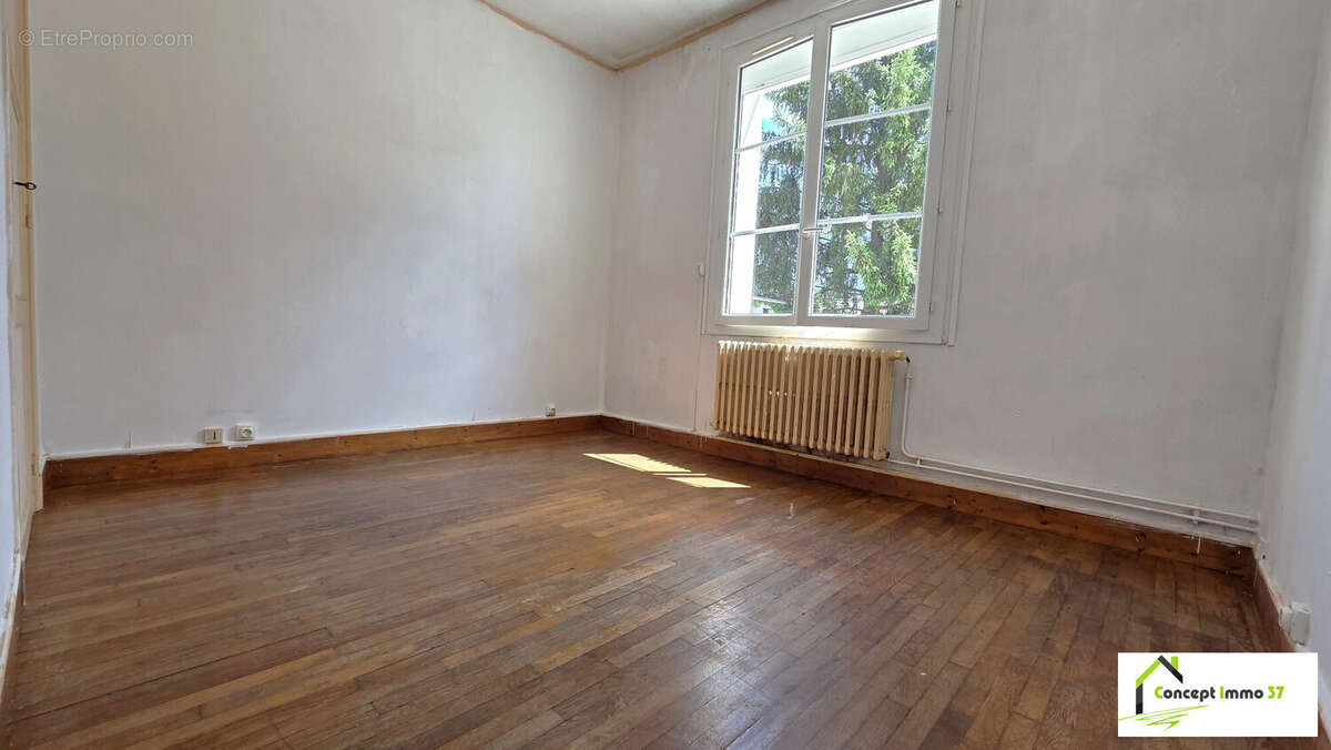 Appartement à SAINT-PIERRE-DES-CORPS
