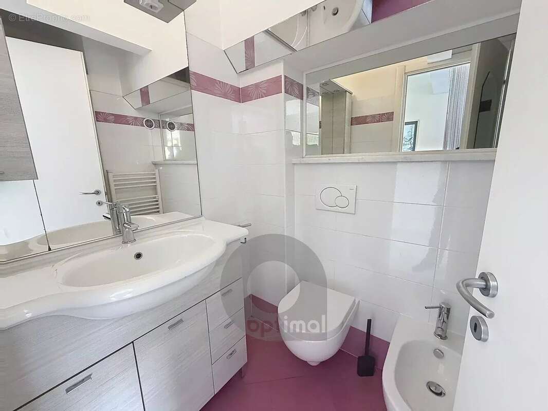 Appartement à MENTON