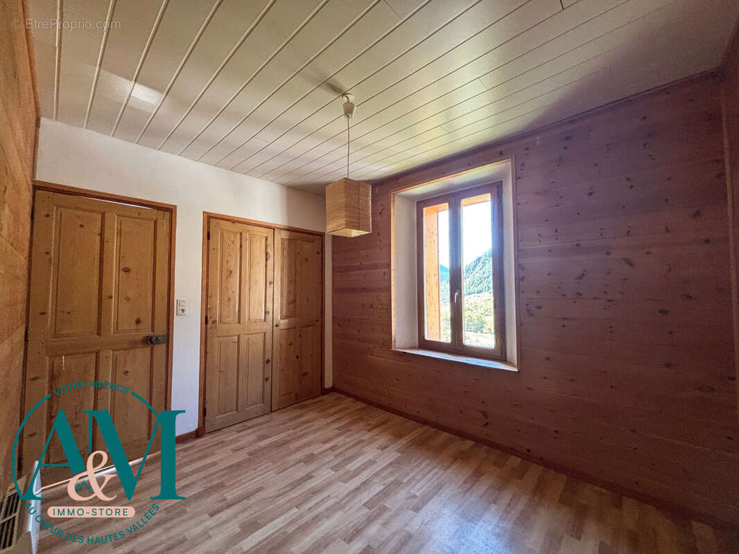 Appartement à CERVIERES