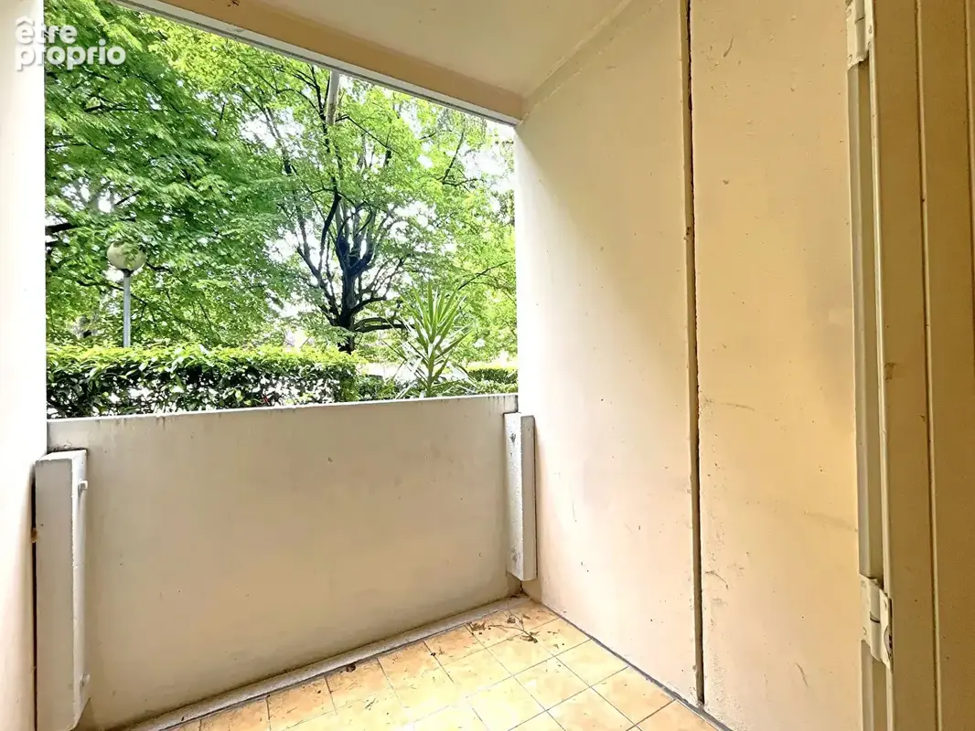 TOULOUSE - Canal du Midi Appartement T4 - 70 m² avec balcons, cave et place de parking sécurisée - photo 4