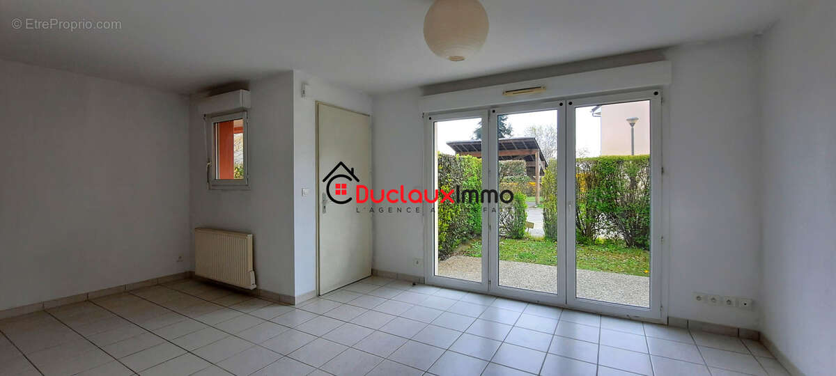 Appartement à ARPAJON-SUR-CERE