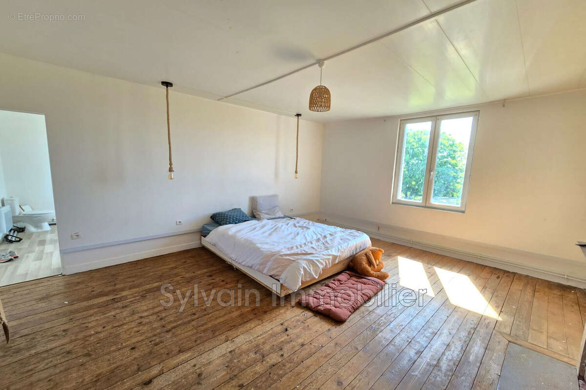 Maison à FORGES-LES-EAUX