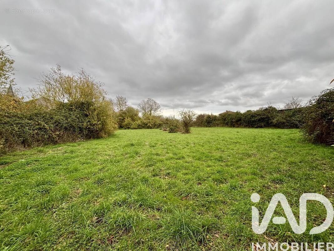 Photo 1 - Terrain à CERSAY