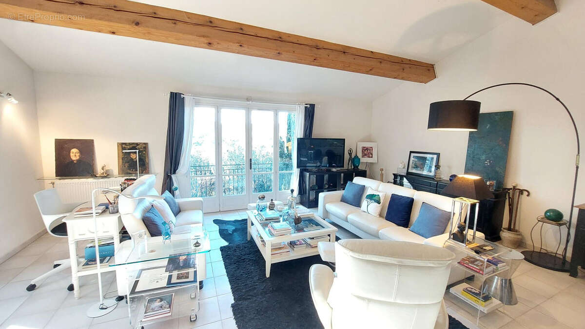 Maison à LA MOTTE