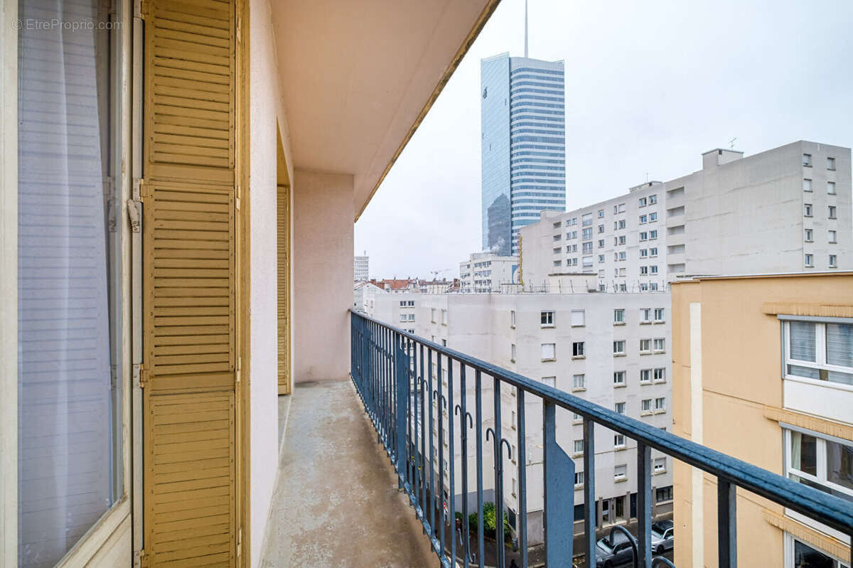 Appartement à LYON-6E